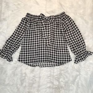 LC&G Women’s Gingham Black White Plaid Off  Shoulder 3/4 Gartered Sleeves